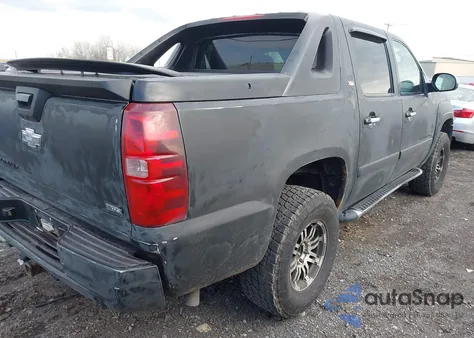 2007 Chevrolet Avalanche 1500 Lt из США, поврежденный, VIN 3GNFK12357G286474